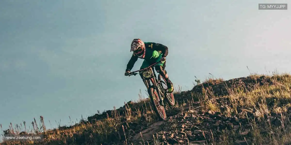 🎯冠军装备，让热爱触手可及！🏆🎁